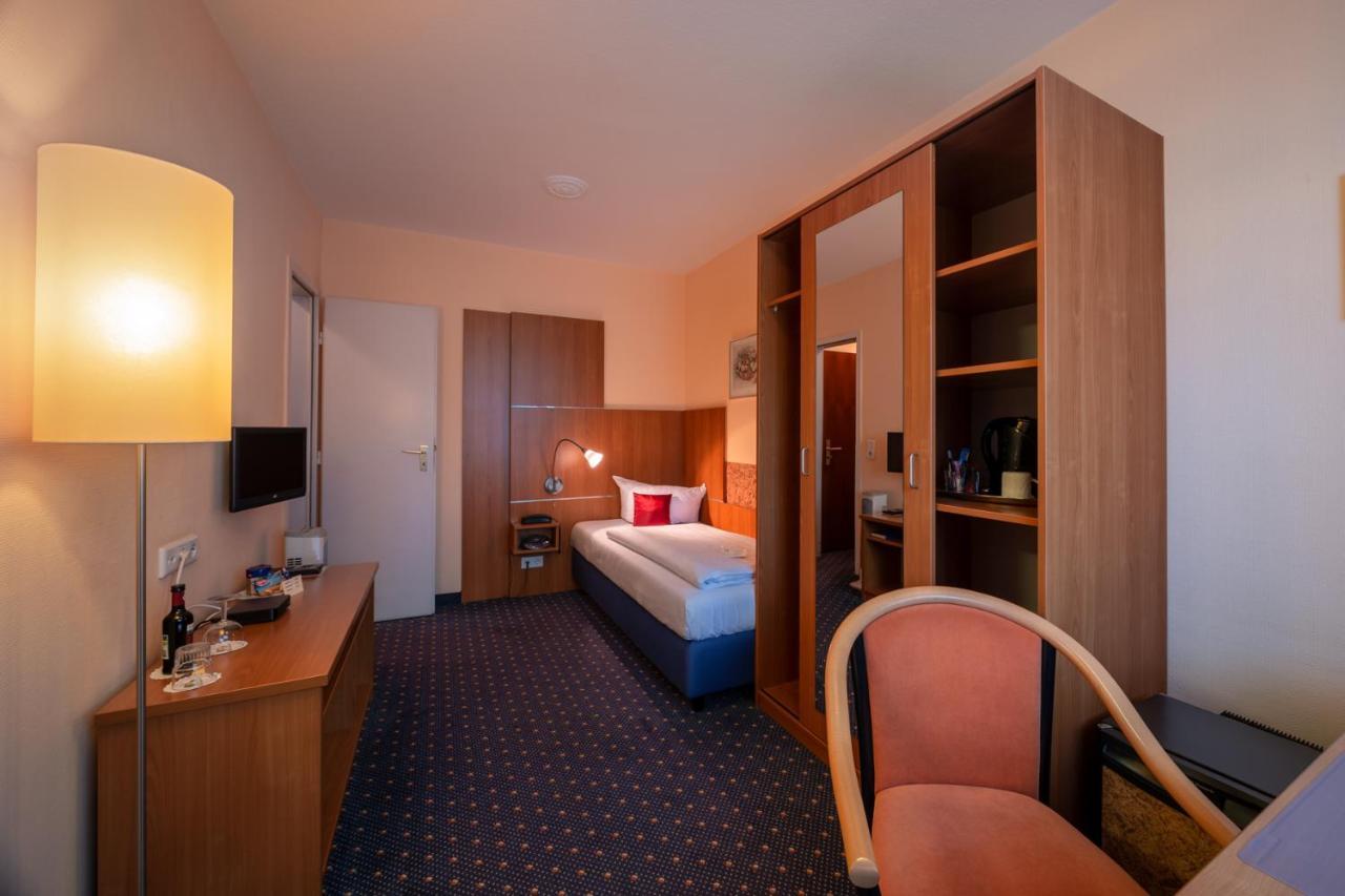 Parkhotel Obertshausen Luaran gambar